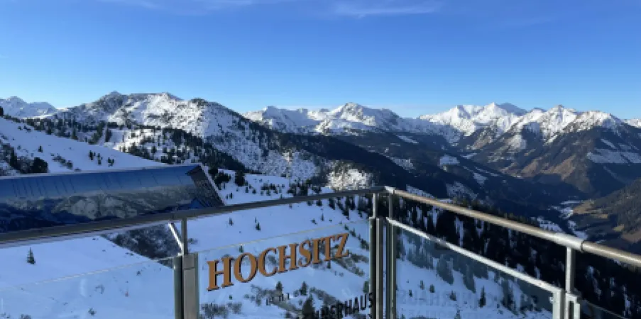 Panoramablick vom Hochsitz auf der Riesneralm