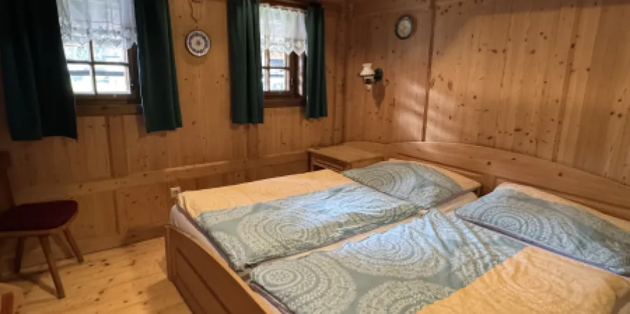 Doppelbettzimmer